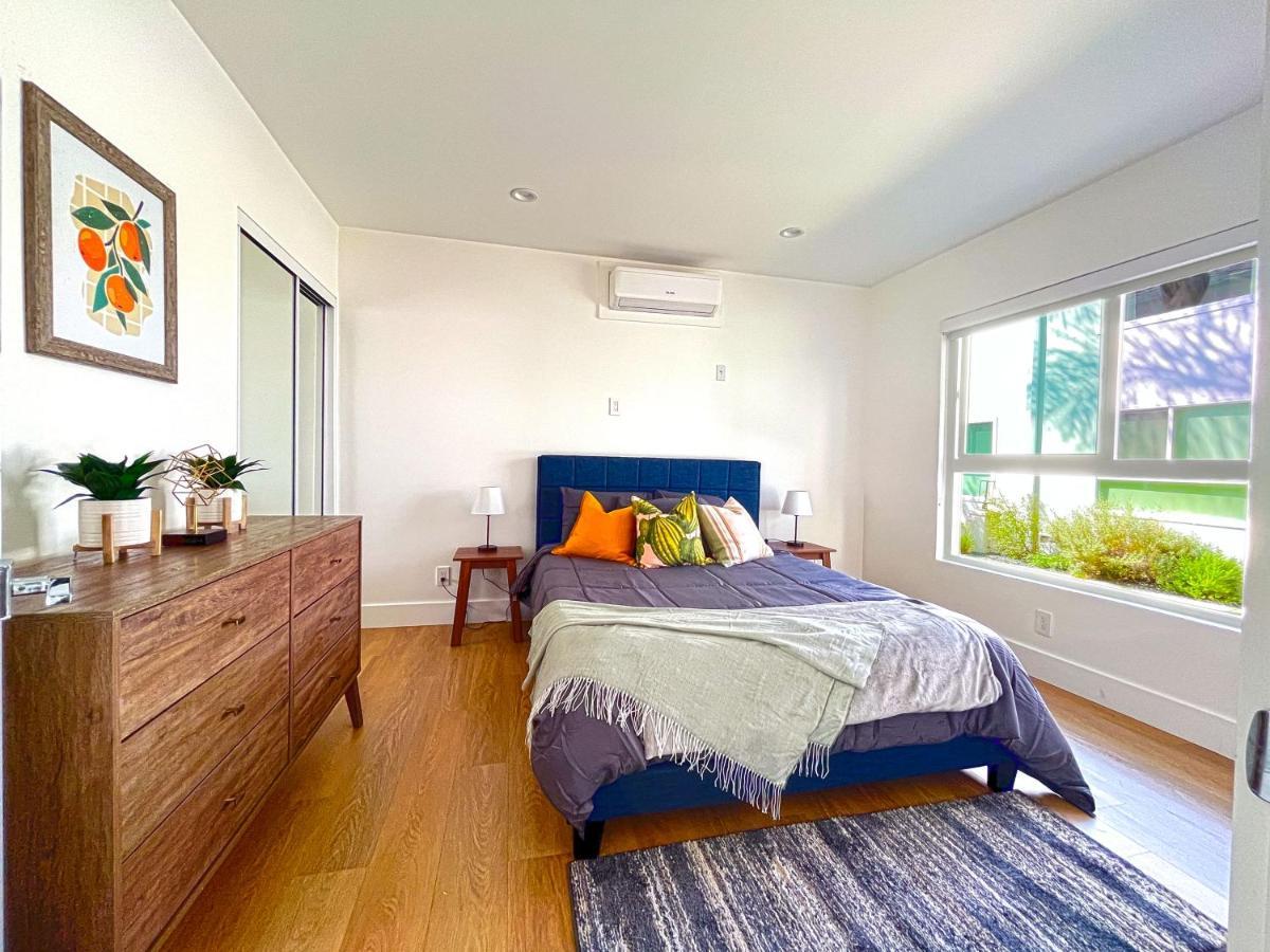 Hollywood/Thai Town Courtyard Apartment Лос-Анджелес Экстерьер фото